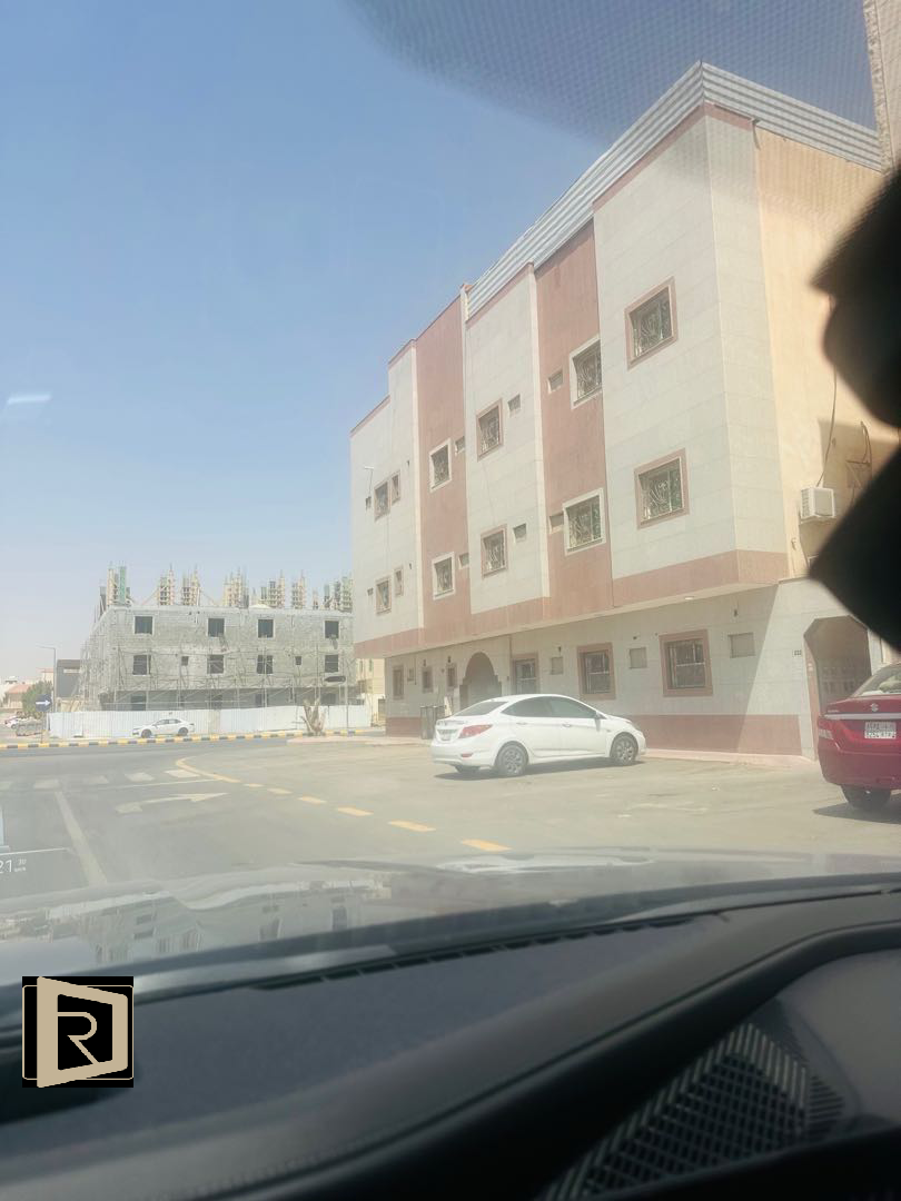 صورة العقار شقه مميزه بدرج داخلي