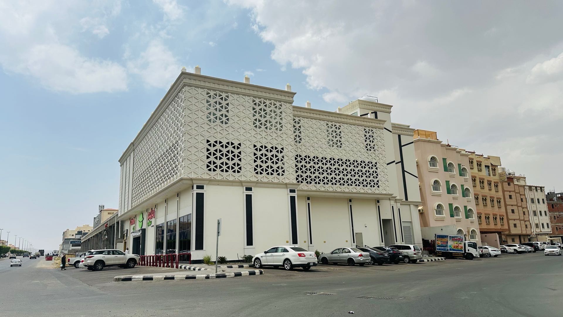 صورة العقار التعديل  مع جلال